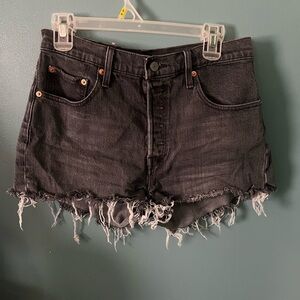 Levi’s 501 shorts size 29